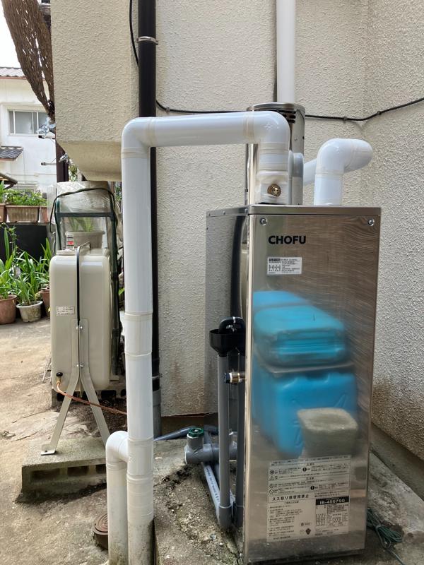 施工完了後の給湯器