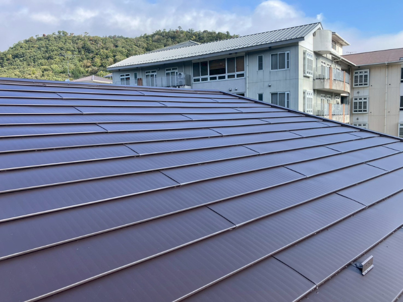 屋根葺き替え後の状態