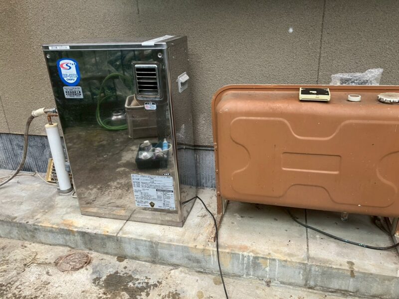 仮設ボイラー撤去中