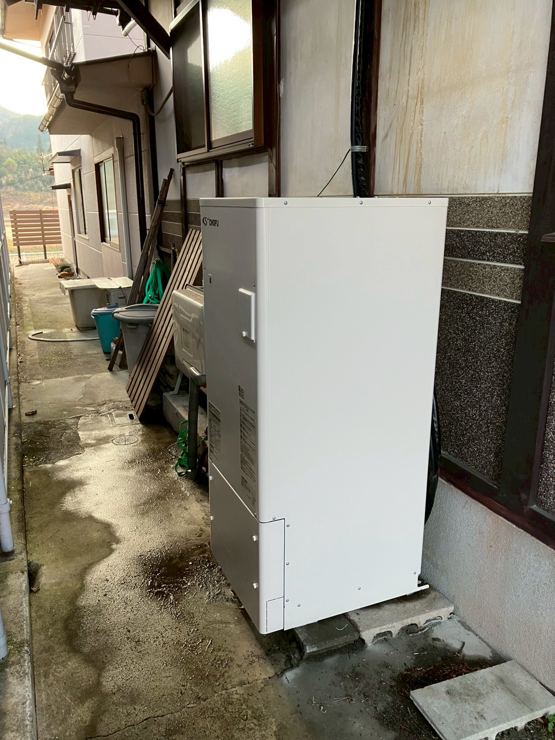 施工後 太陽熱温水器 本体