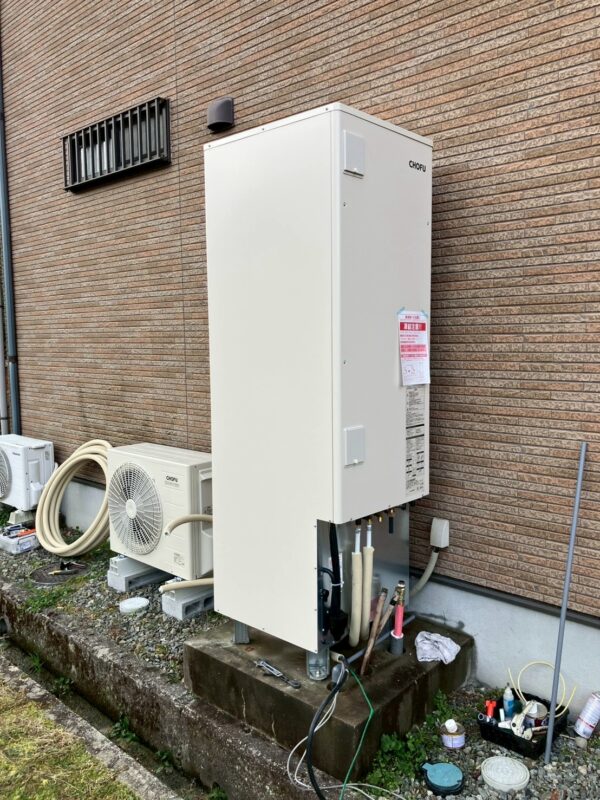 施工途中：EHP-4605BZP 設置中