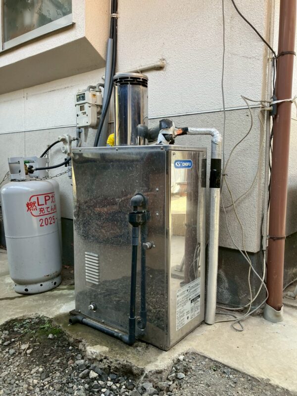 施工前：ボイラー設置状況