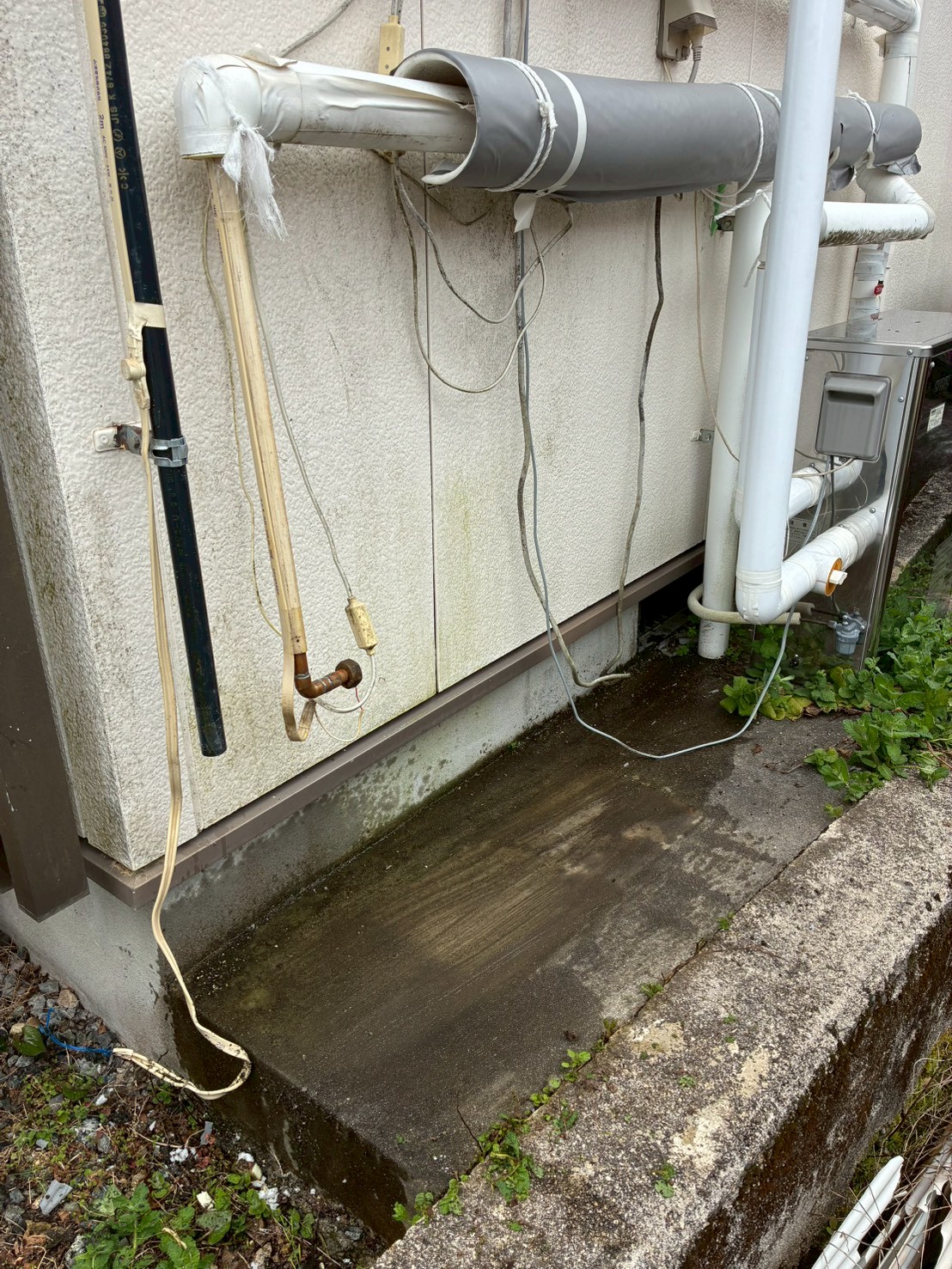 施工途中：配管接続